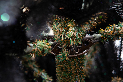 Ель CRYSTAL TREES ЗВЕЗДНАЯ РОССЫПЬ 150 см. KP40150